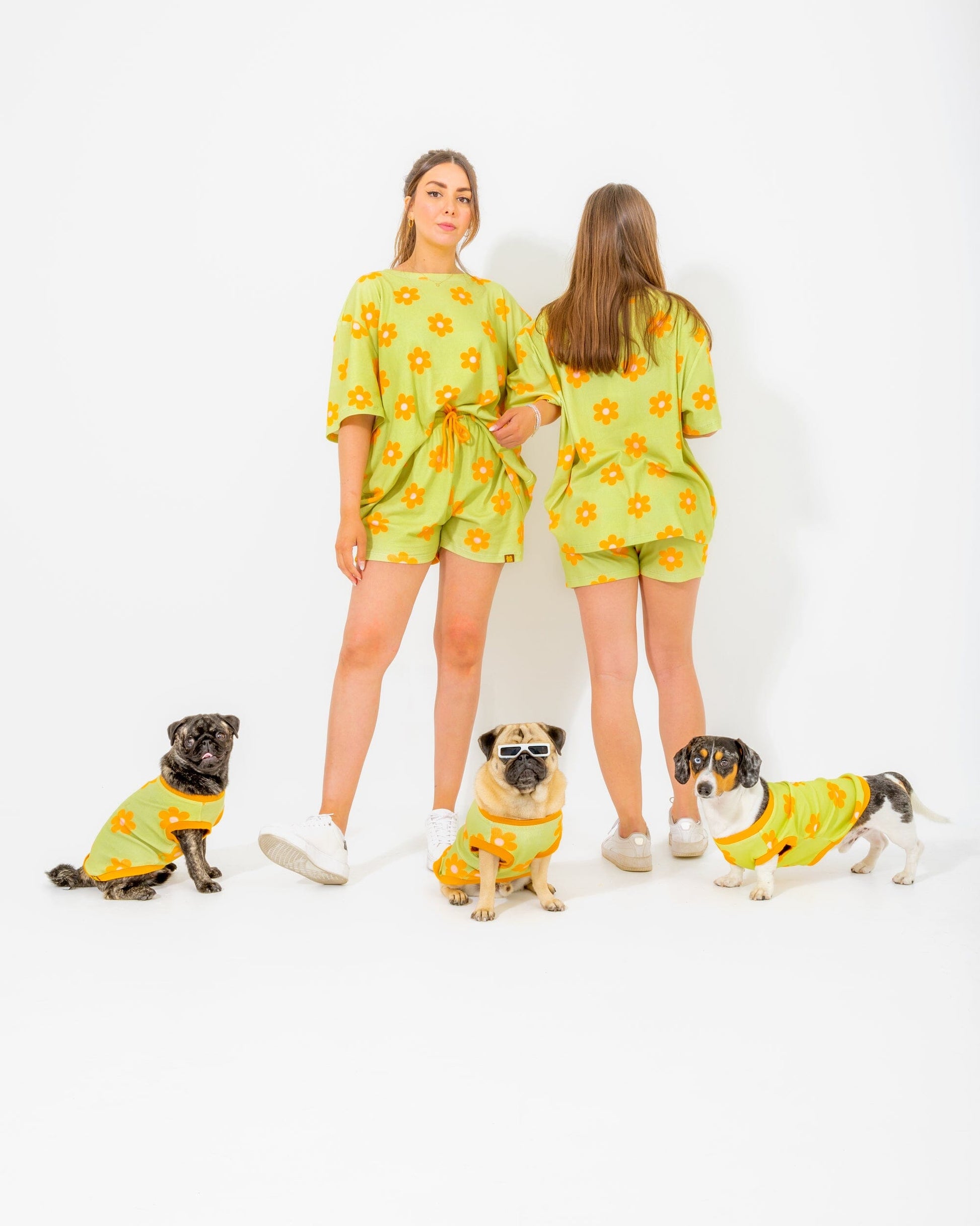 Flower Power Human Shorts Sunbean 