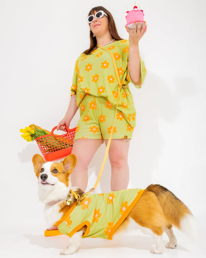 Flower Power Human Shorts Sunbean 